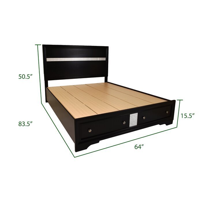 Traditional Matrix Queen Size Storage Bed in White made with Wood