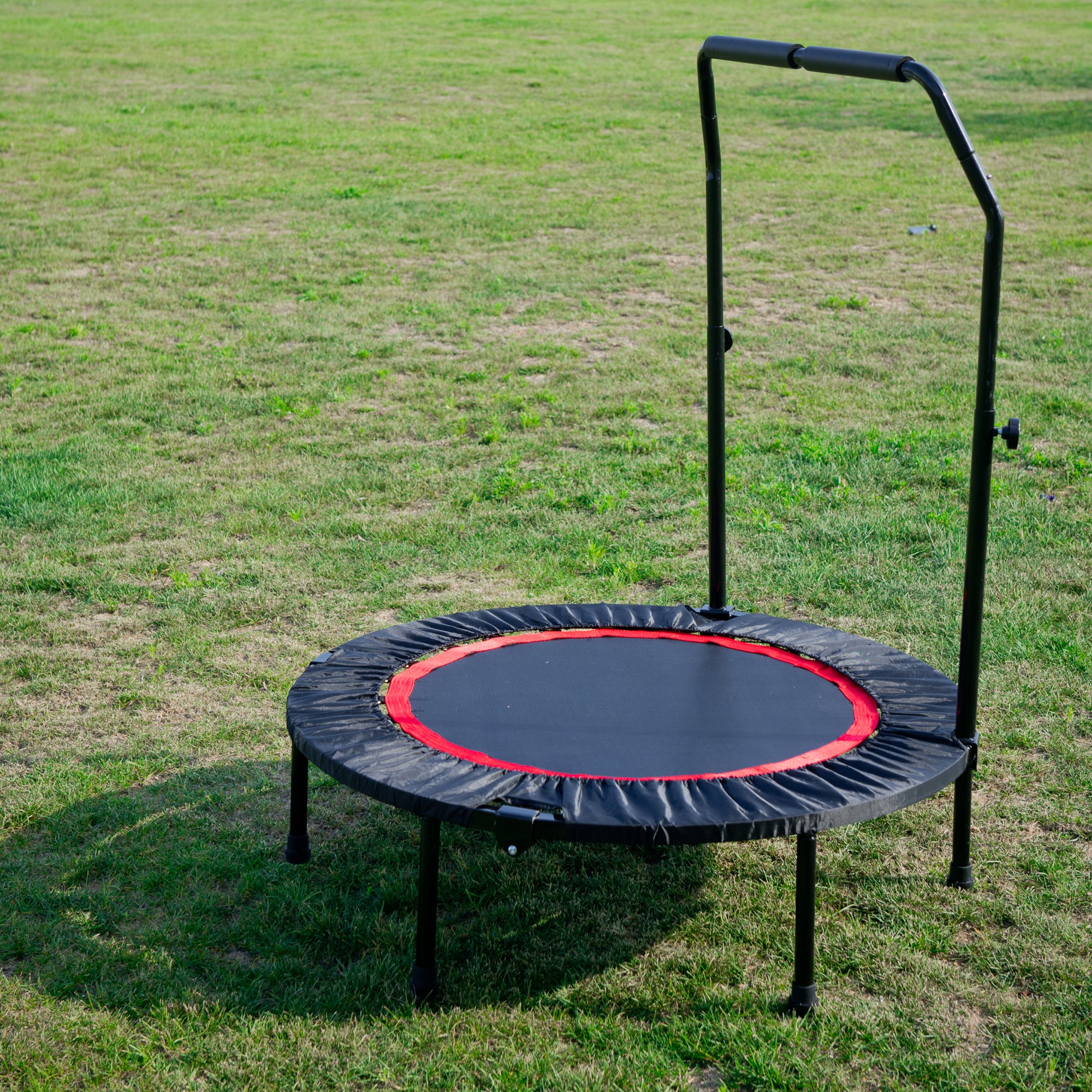 40 Inch Mini Exercise Trampoline Fitness Rebounder Trampoline with Safety Pad Max. Load 300LBS