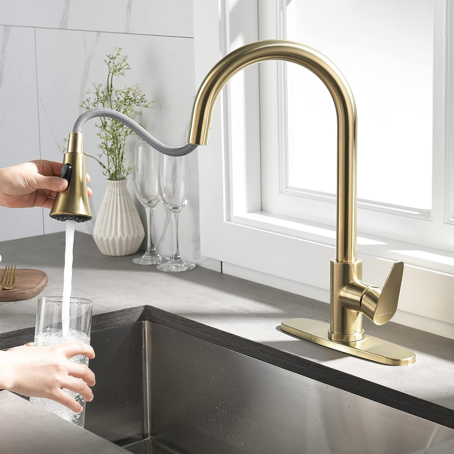 Kitchen Faucet with Pull Down Sprayer 2 Modes
