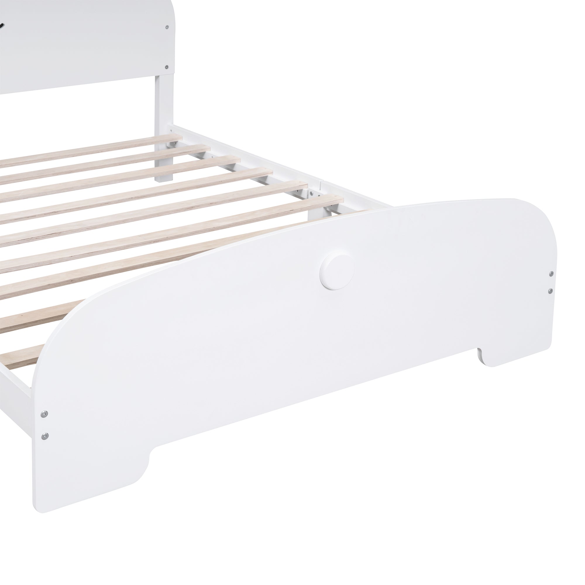 Full Size Wood Platform Bed with Bear-shaped Headboard and Footboard,White