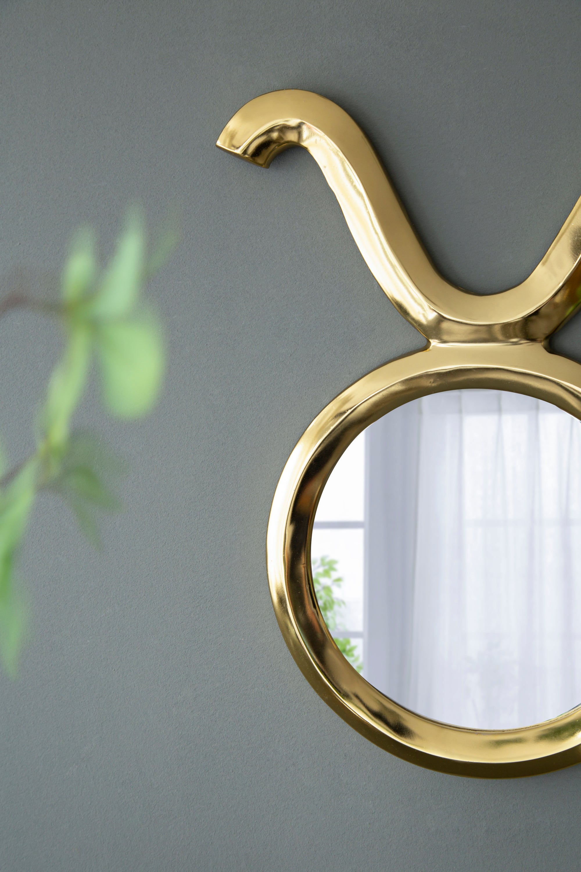 12.5" x 16" Modern Gold Round Mirror with Aluminum Frame, Wall Decor for Entryway Living Room Hallway