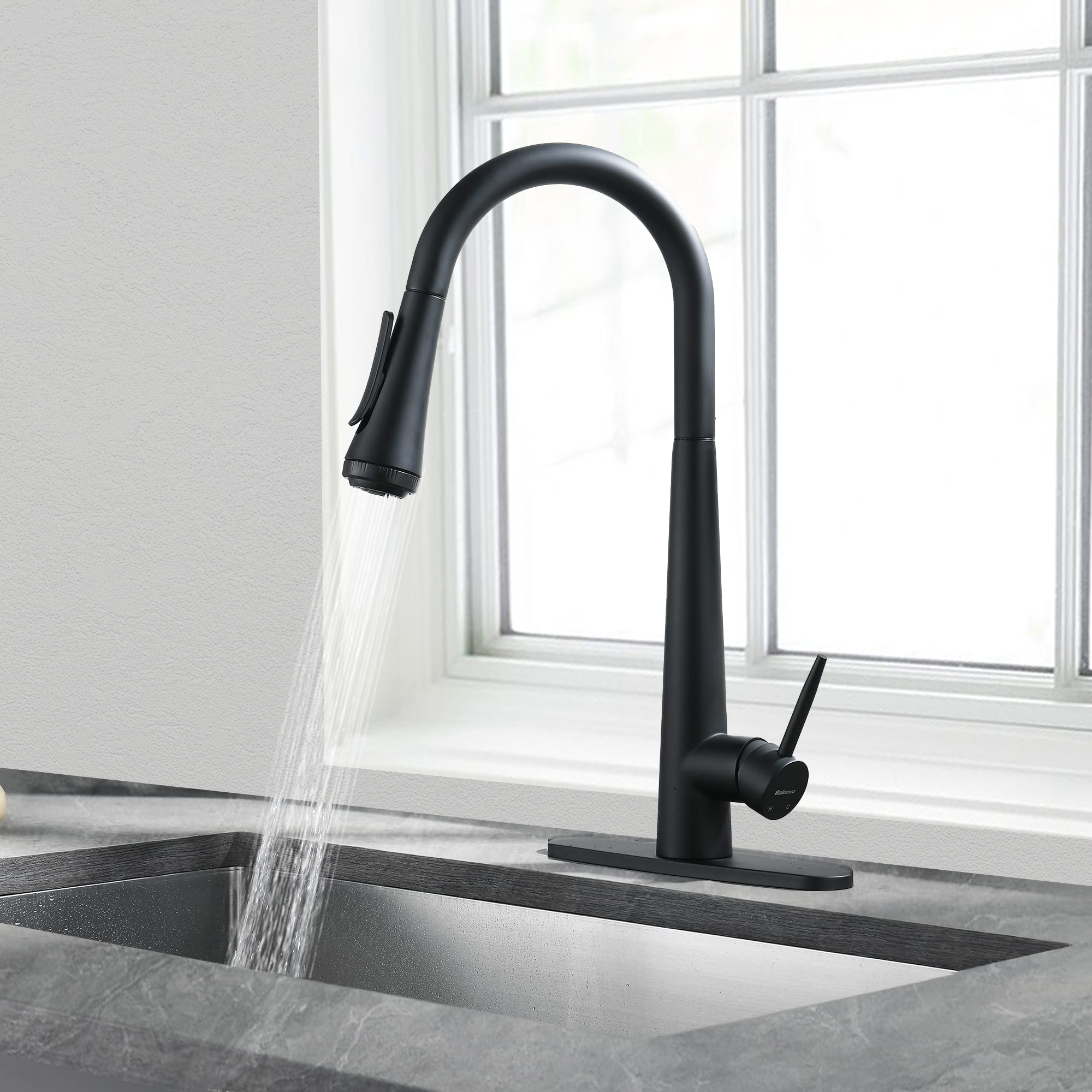 Kitchen Faucet Matte Black with Aquablade Function