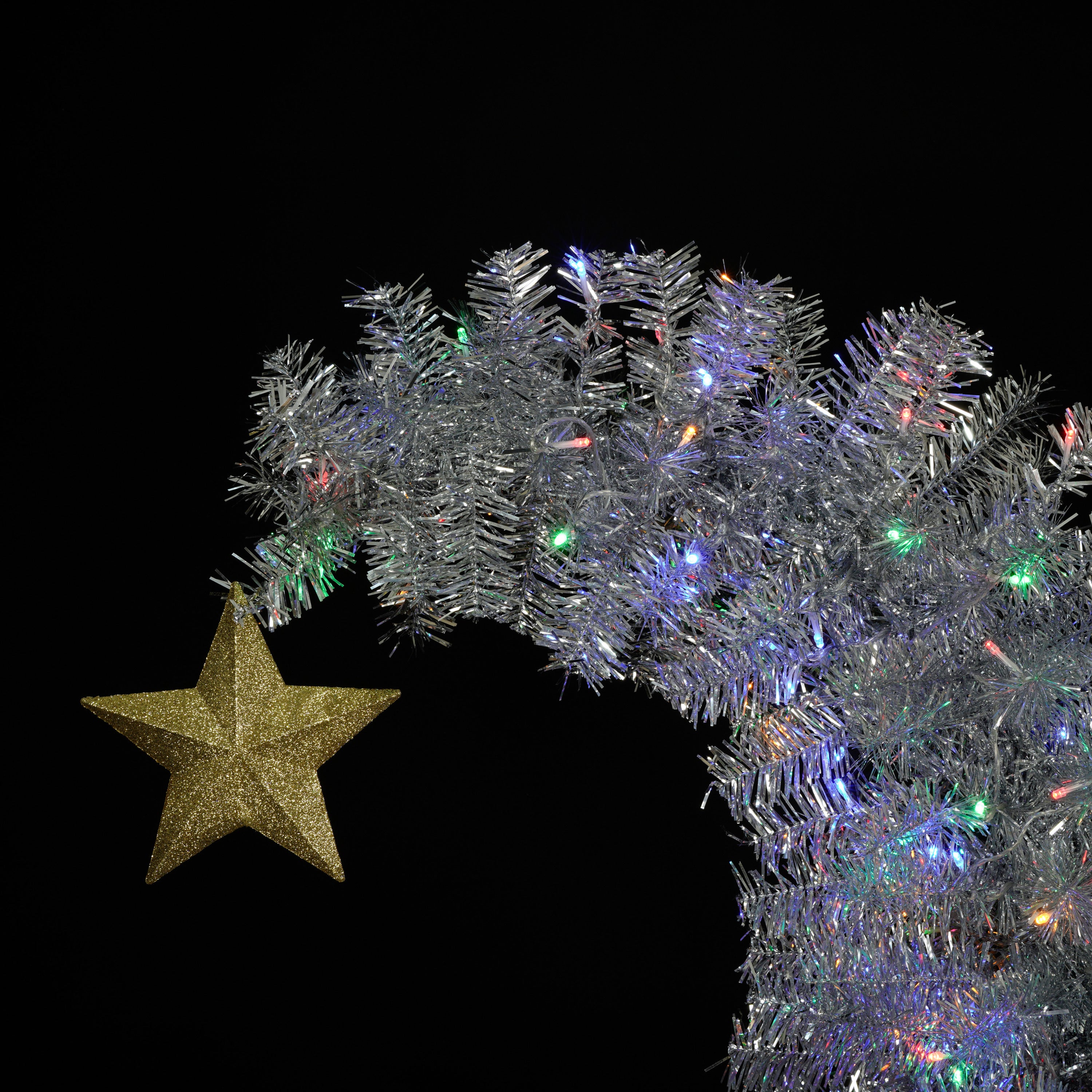 6 FT Fir Bent Top Christmas Tree, Artificial Christmas Tree With Gold Star, 900 Silver Branch Tips, 300 Colorful LED Lights With 8 Flashing Ways