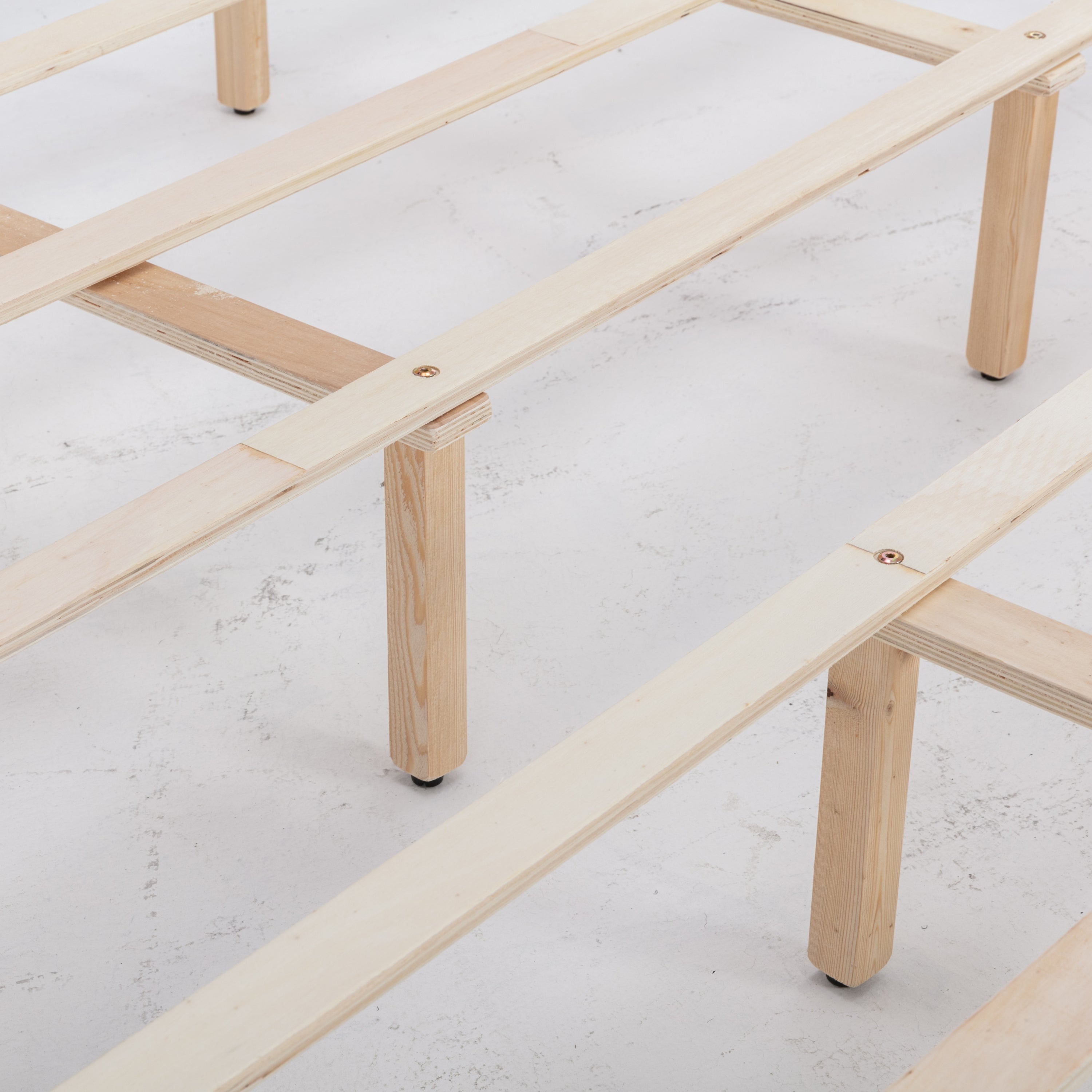 DongHeng King Size Bed with Headboard,Modern Linen Curved Upholstered Platform Bed,Solid Wood Frame,Nailhead Trim,Beige