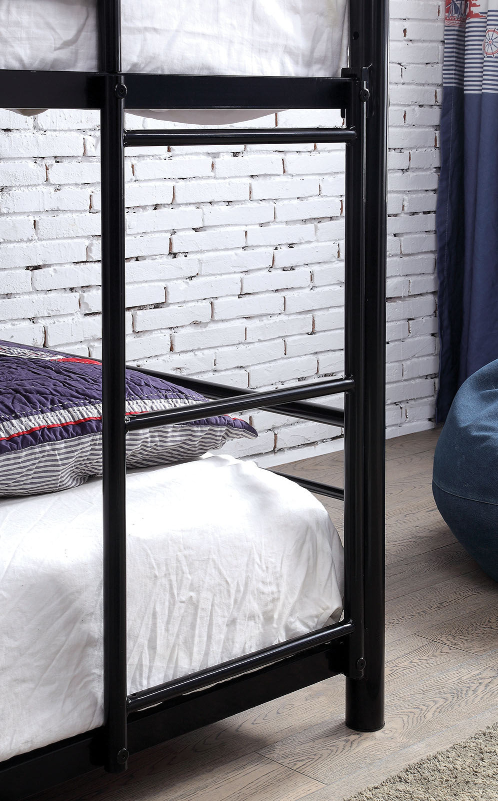 Twin Triple Decker Bed