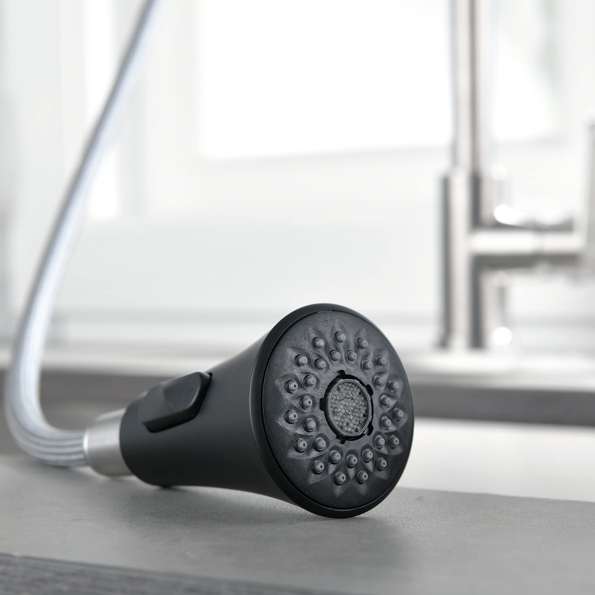 Kitchen Faucet with Pull Down Sprayer 2 Modes High