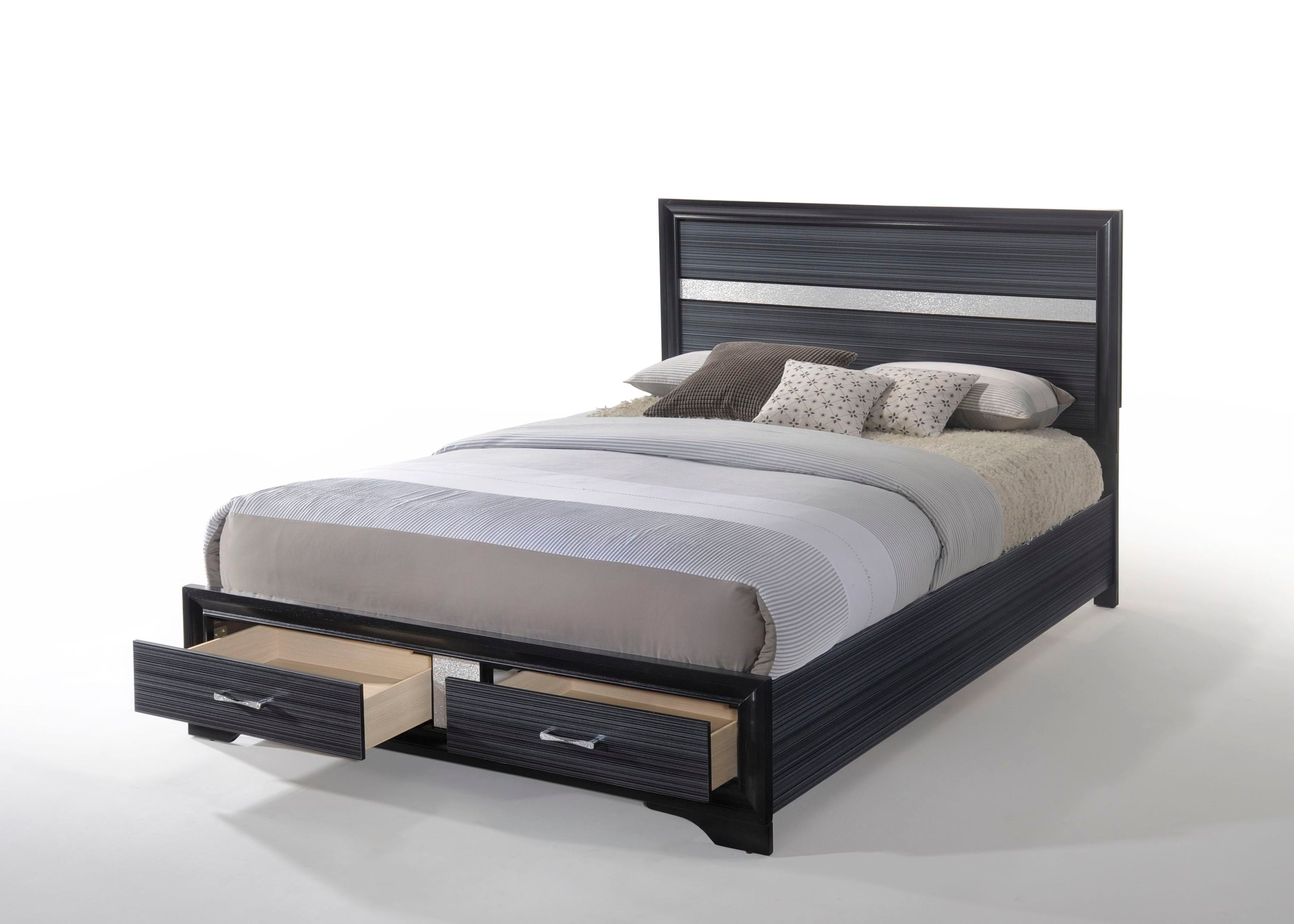 Naima Queen Bed in Black 25900Q