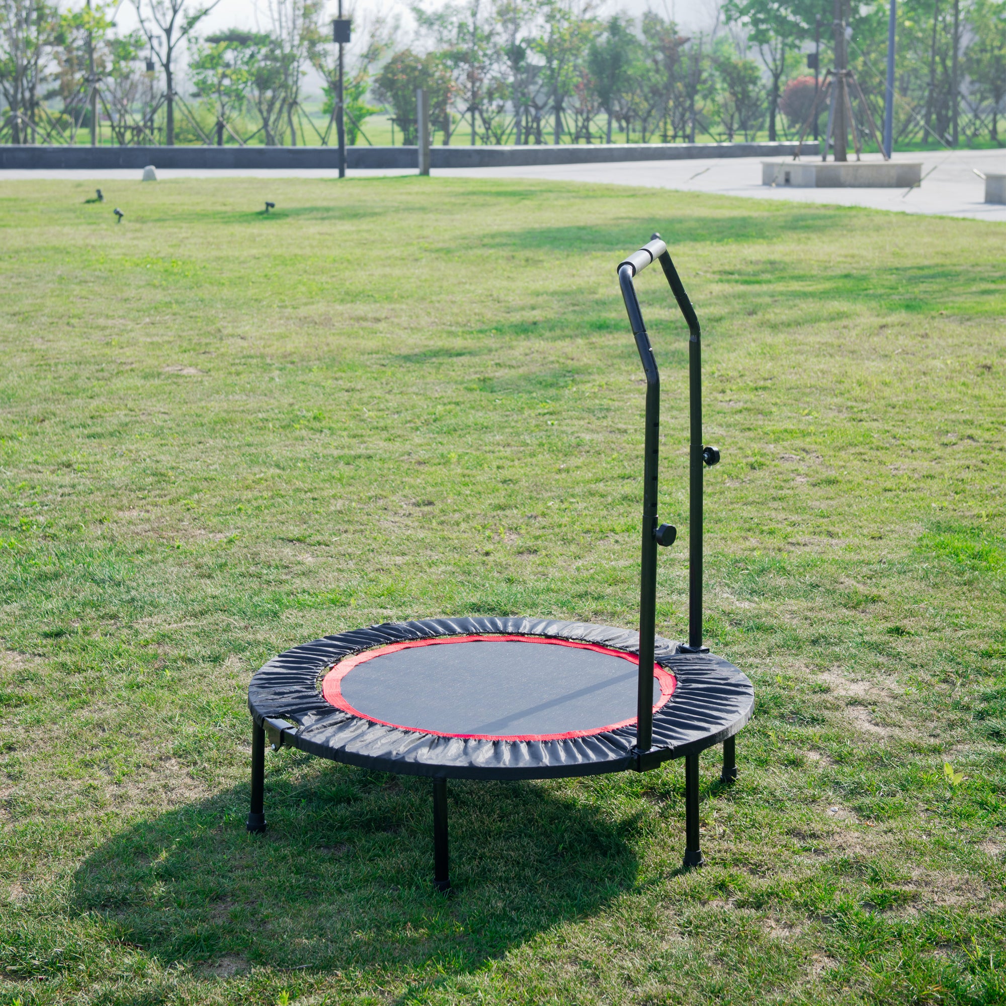 40 Inch Mini Exercise Trampoline Fitness Rebounder Trampoline with Safety Pad Max. Load 300LBS