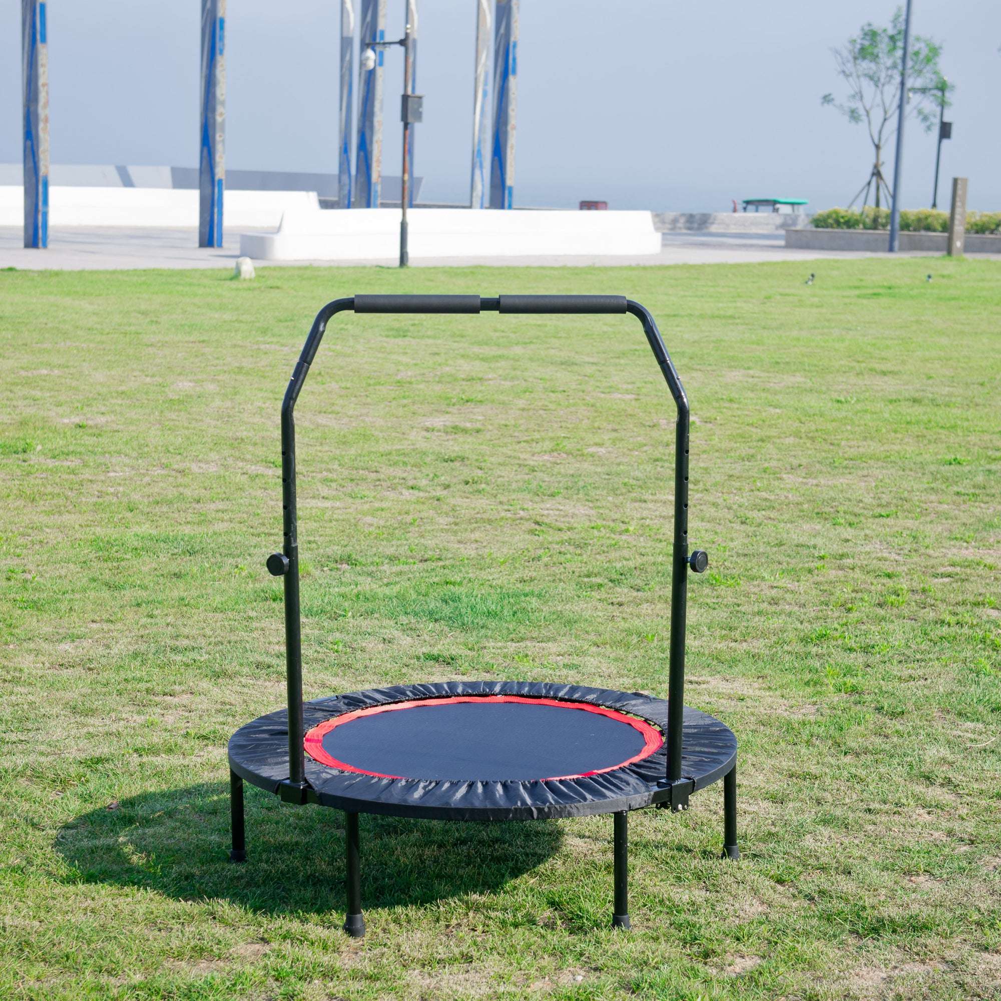 40 Inch Mini Exercise Trampoline Fitness Rebounder Trampoline with Safety Pad Max. Load 300LBS