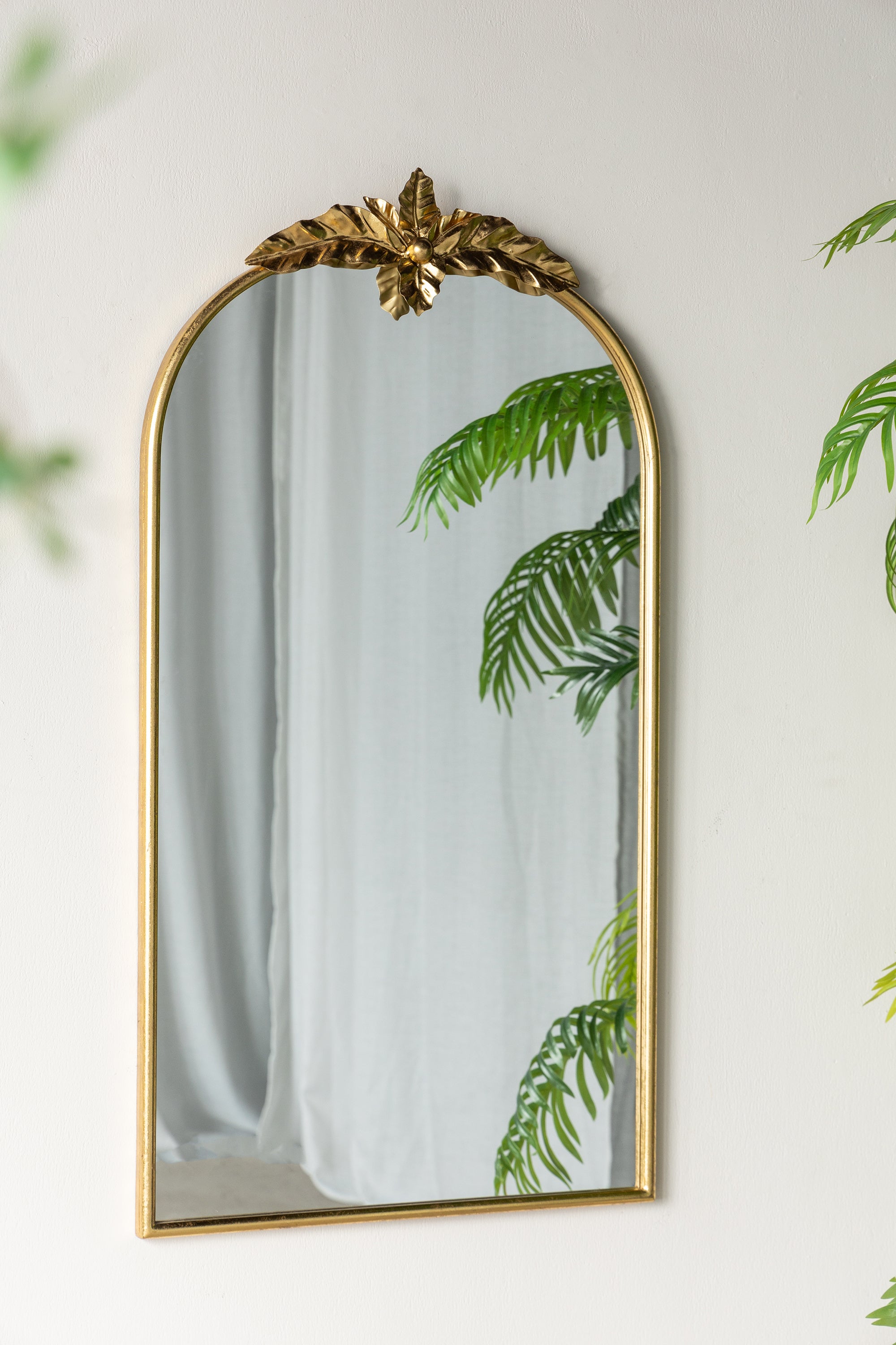 24" x 42" Arched Wall Mirror with Gold Metal Frame, Wall Mirror for Living Room Bedroom Hallway