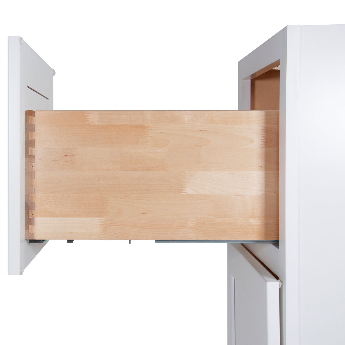 Rockport in Bath Vanity Cabinet without Top in Shaker White