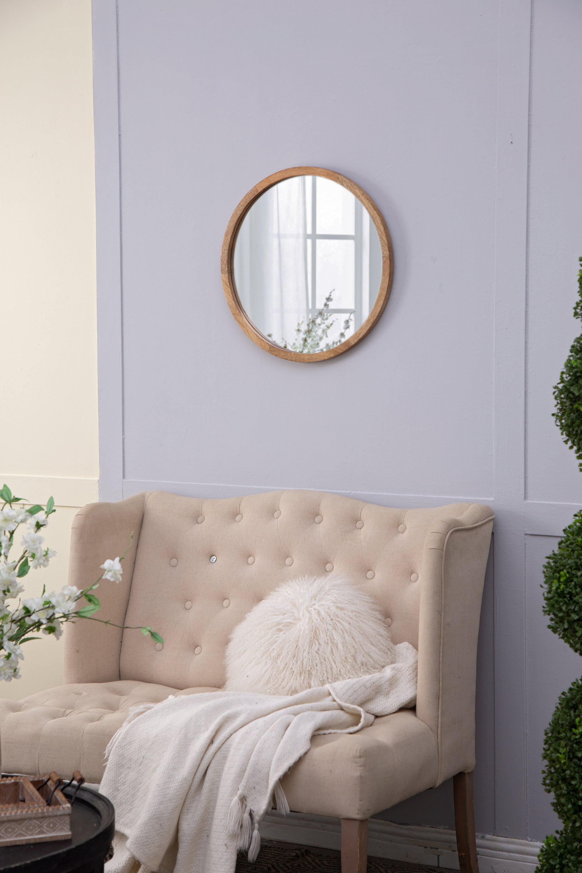 20" x 20" Circle Wall Mirror with Wooden Frame, Wall Mirror for Living Room, Dining Room, Foyer, Bathroom, Office