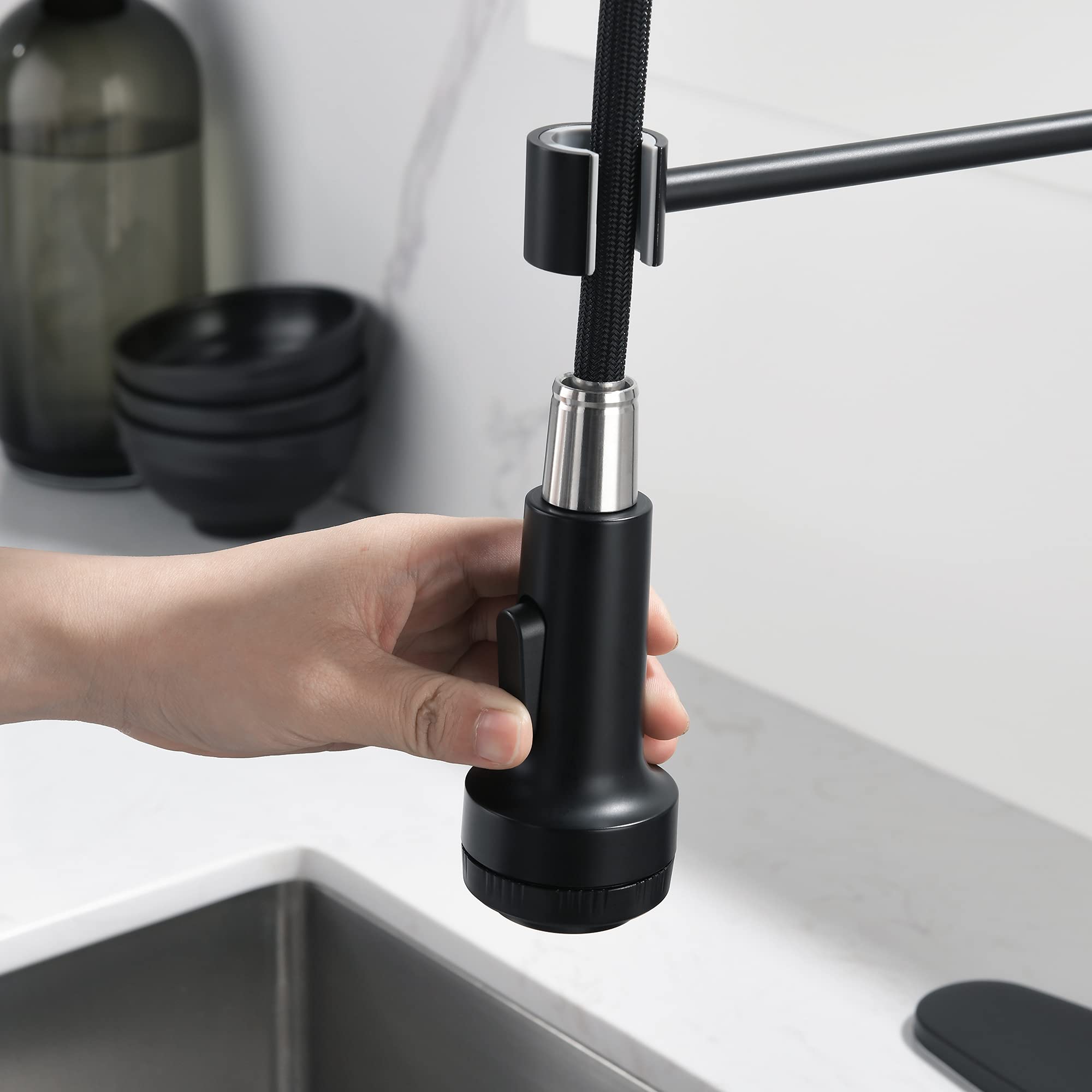 Kitchen Faucet with 4 Mode Pull Down Sprayer Matte Black