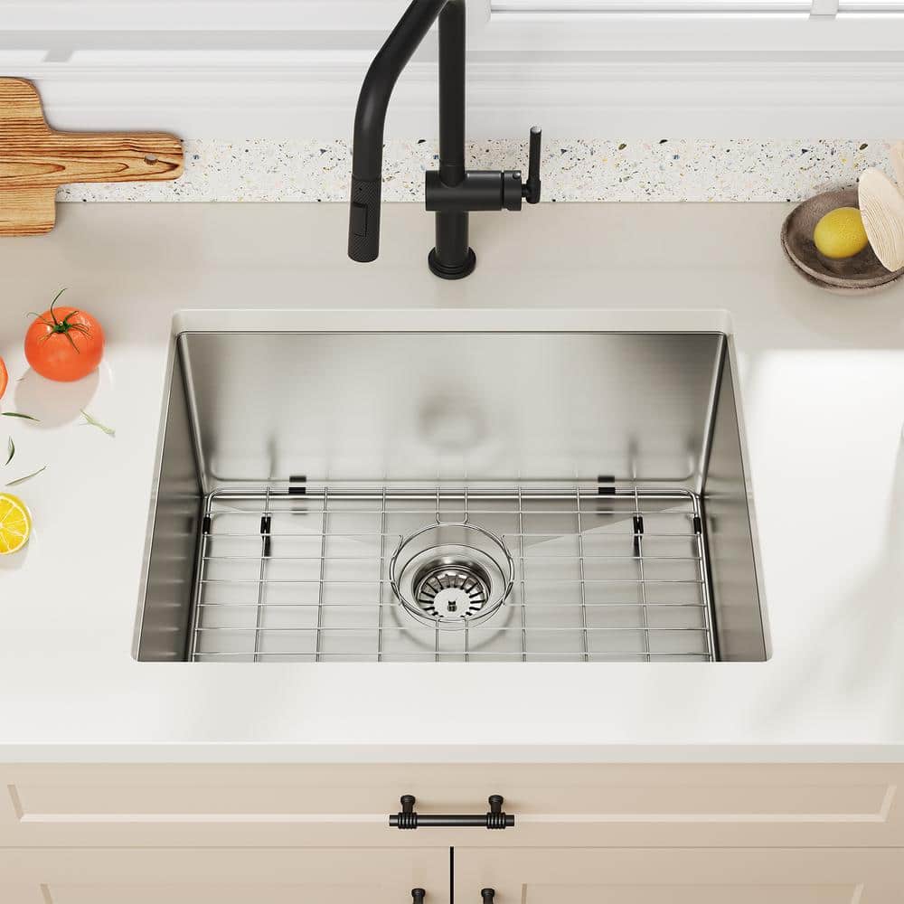 18 Gauge Stainless Steel Kitchen Sink with 3 Accessories