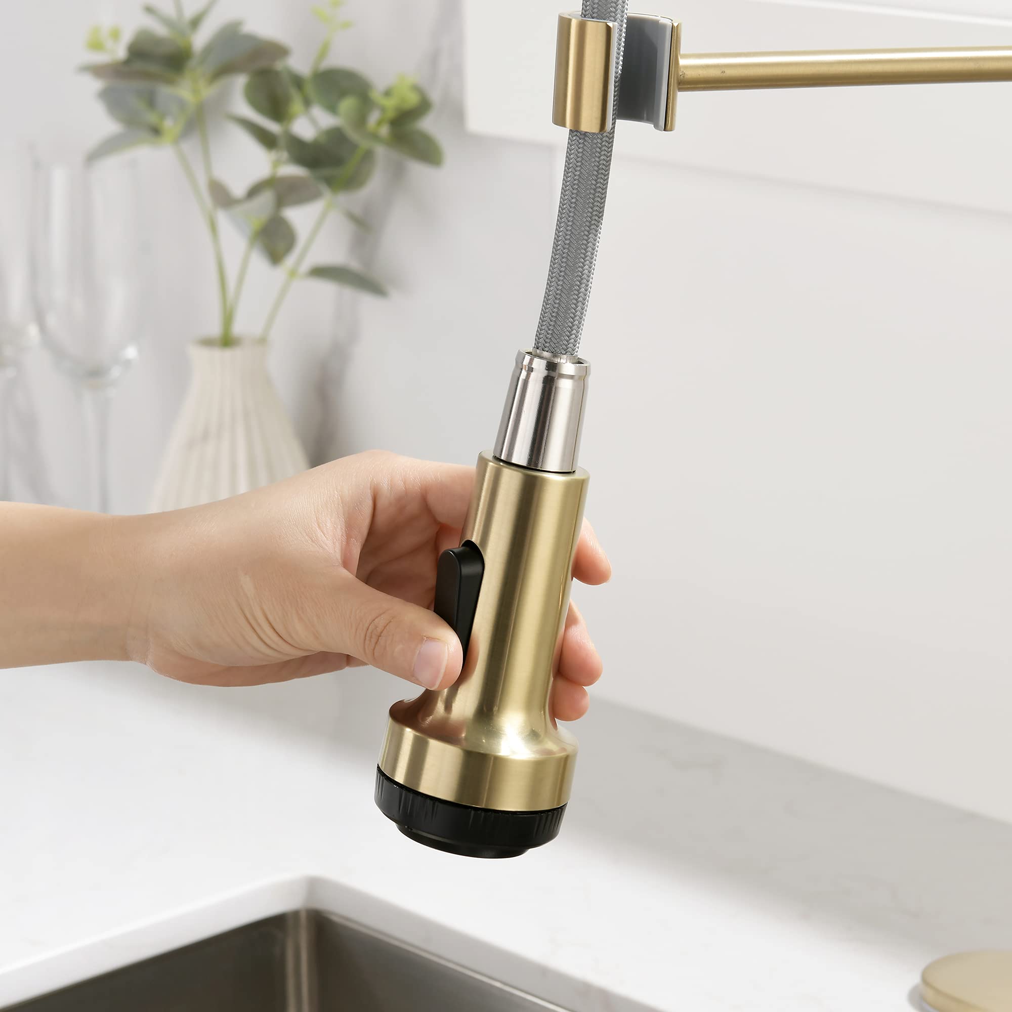 Kitchen Faucet with 4 Mode Pull Down Sprayer Matte Black